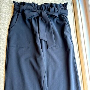 NWOT Grace Karin Black Paper Bag Ruffle Top Tie Front Pants with pockets